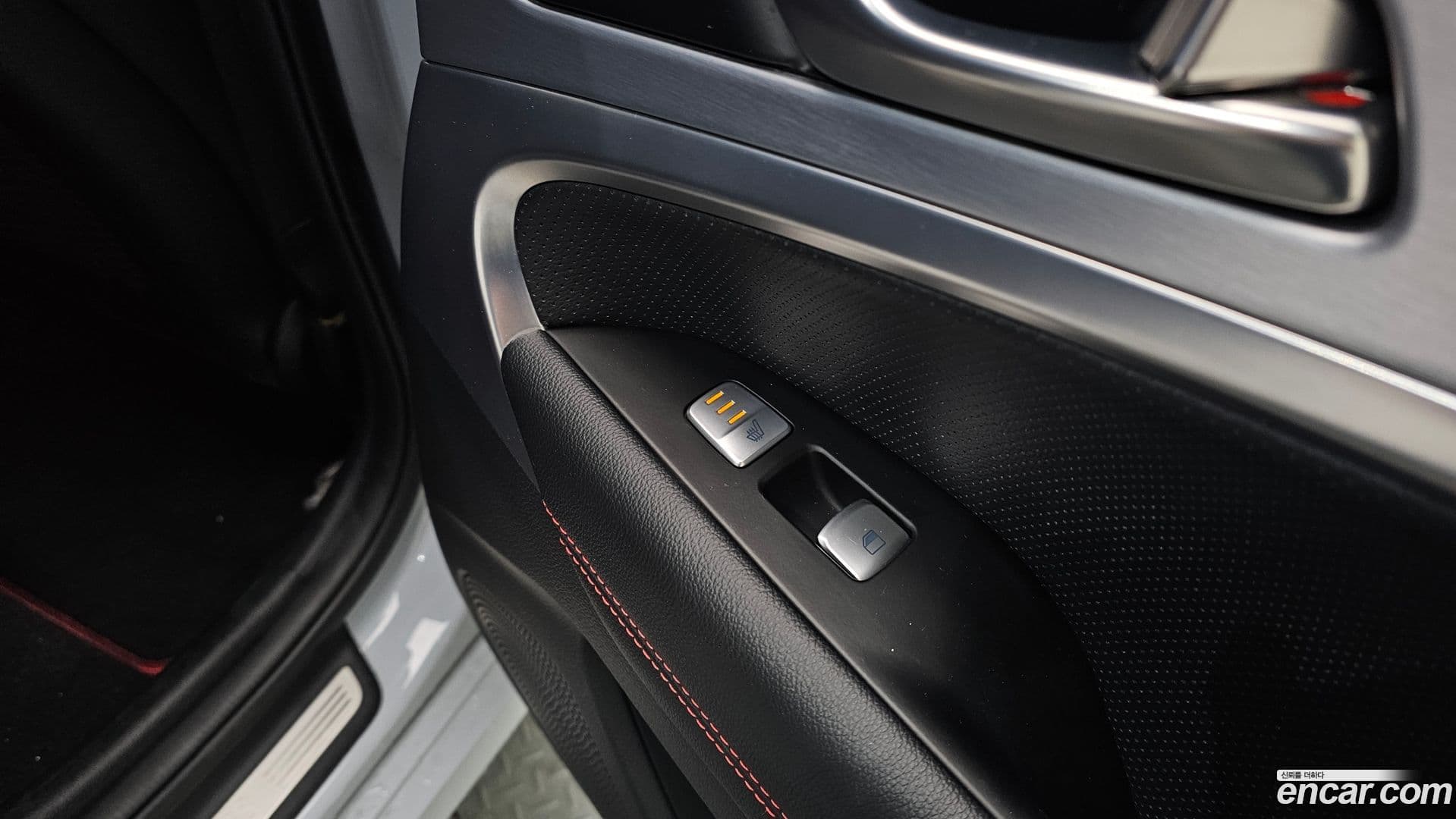 Main__Slider__Photo:G70 Genesis 2018.0-18