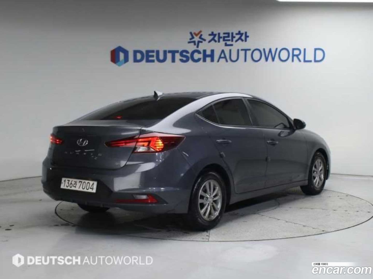 Main__Slider__Photo:AVANTE Hyundai 2019.1-1