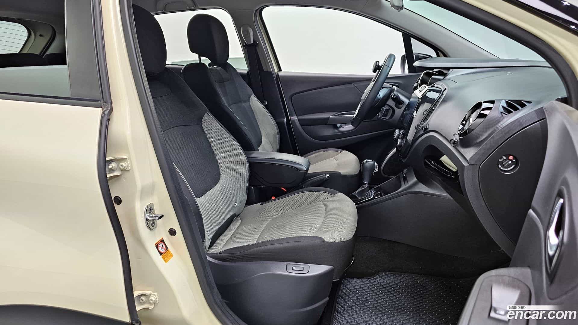 QM3 Renault-KoreaSamsung 2014.9-INNER-010