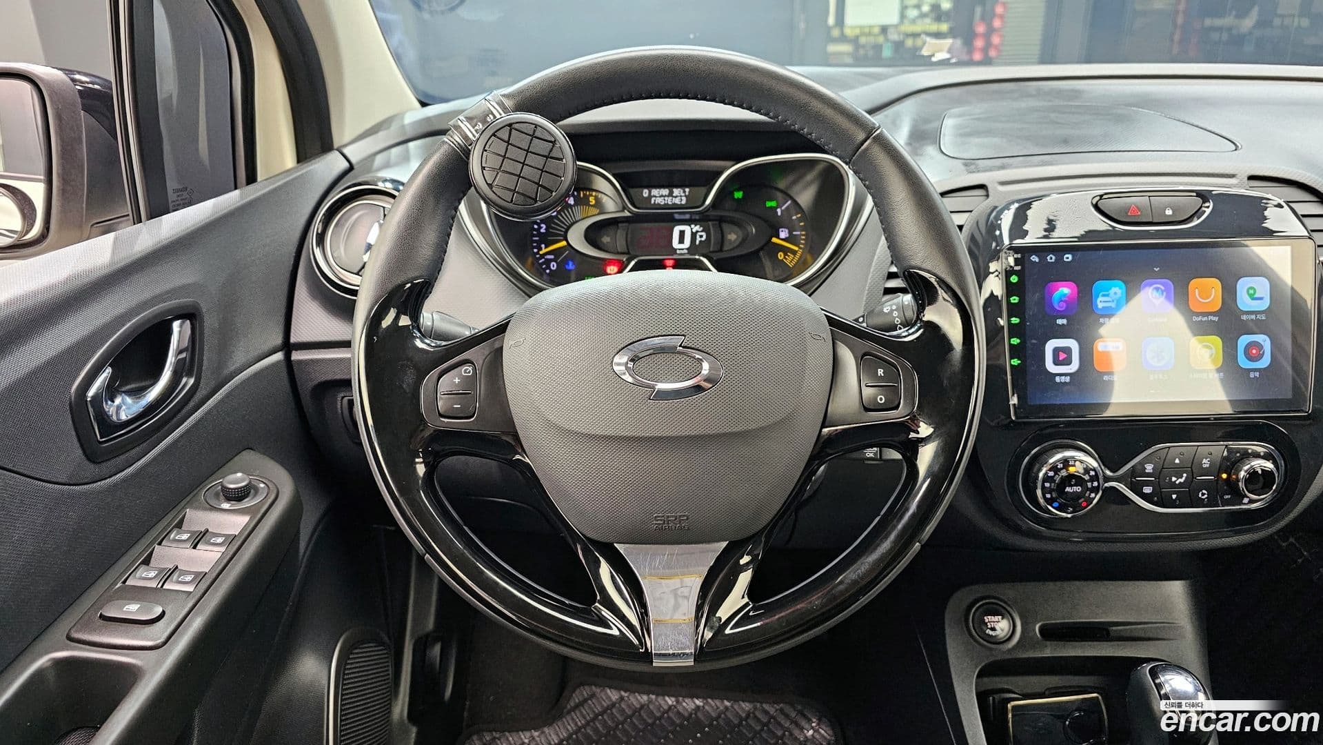 Main__Slider__Photo:QM3 Renault-KoreaSamsung 2014.9-13