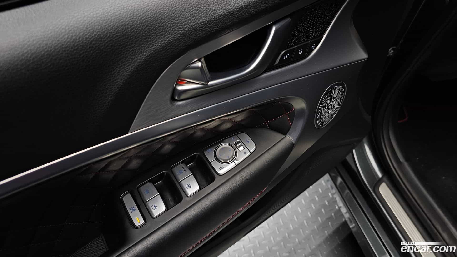 G70 Genesis 2018.1-OPTION-020