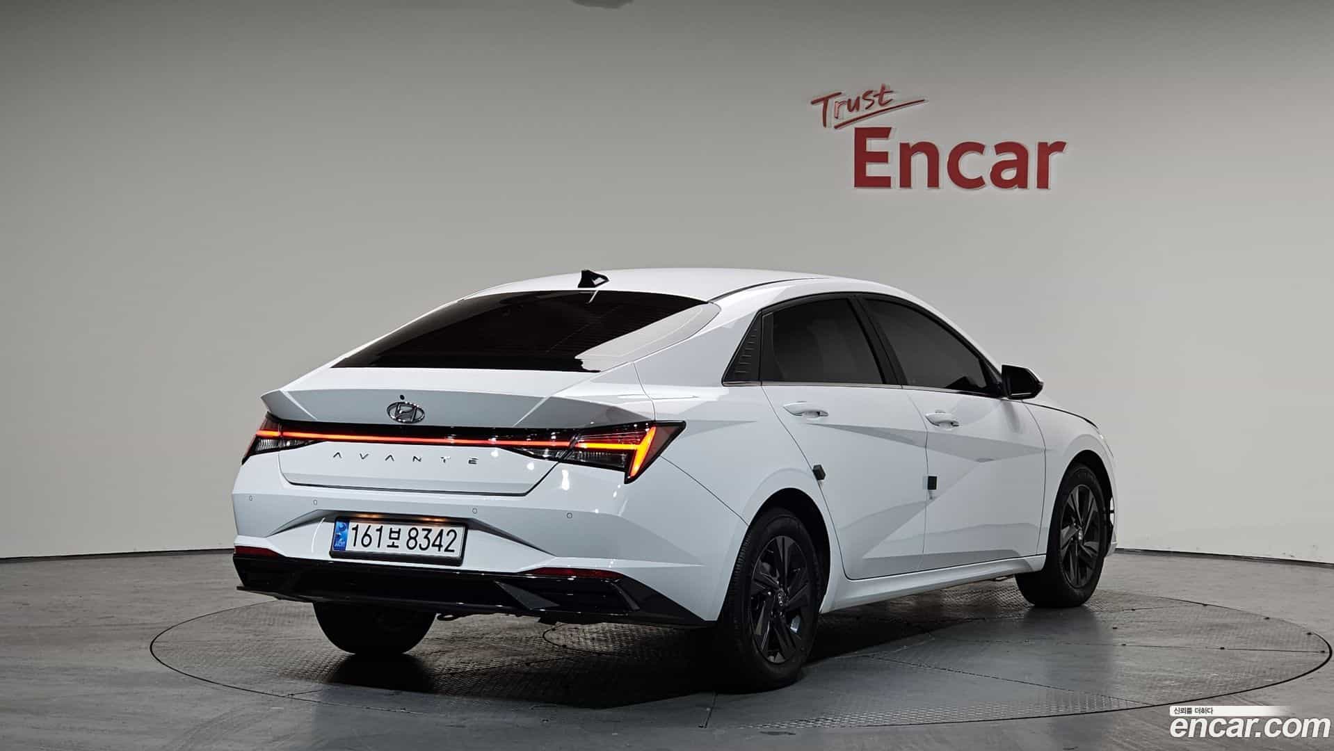 AVANTE Hyundai 2022.3-OUTER-002