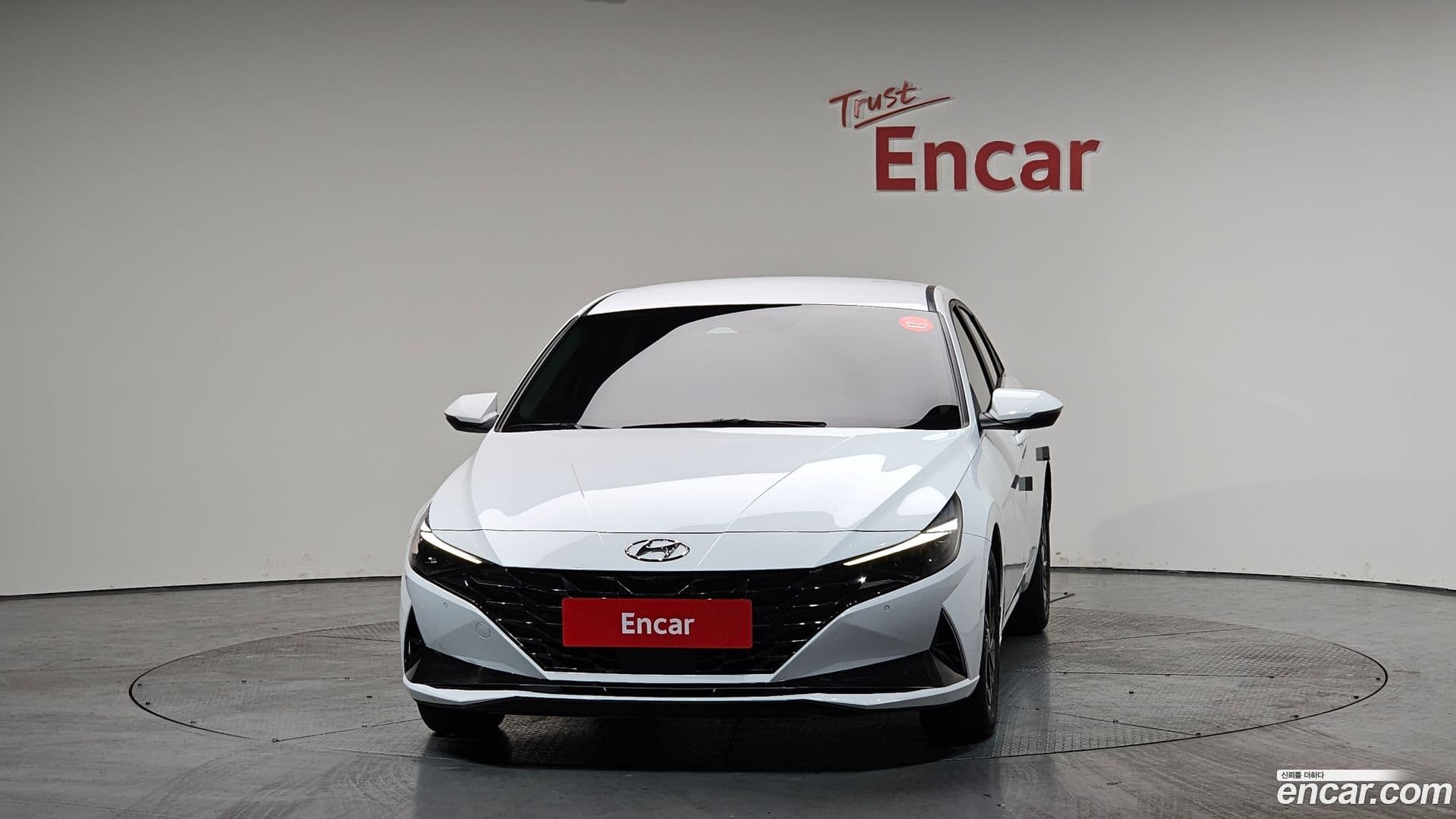 Main__Slider__Photo:AVANTE Hyundai 2022.3-2