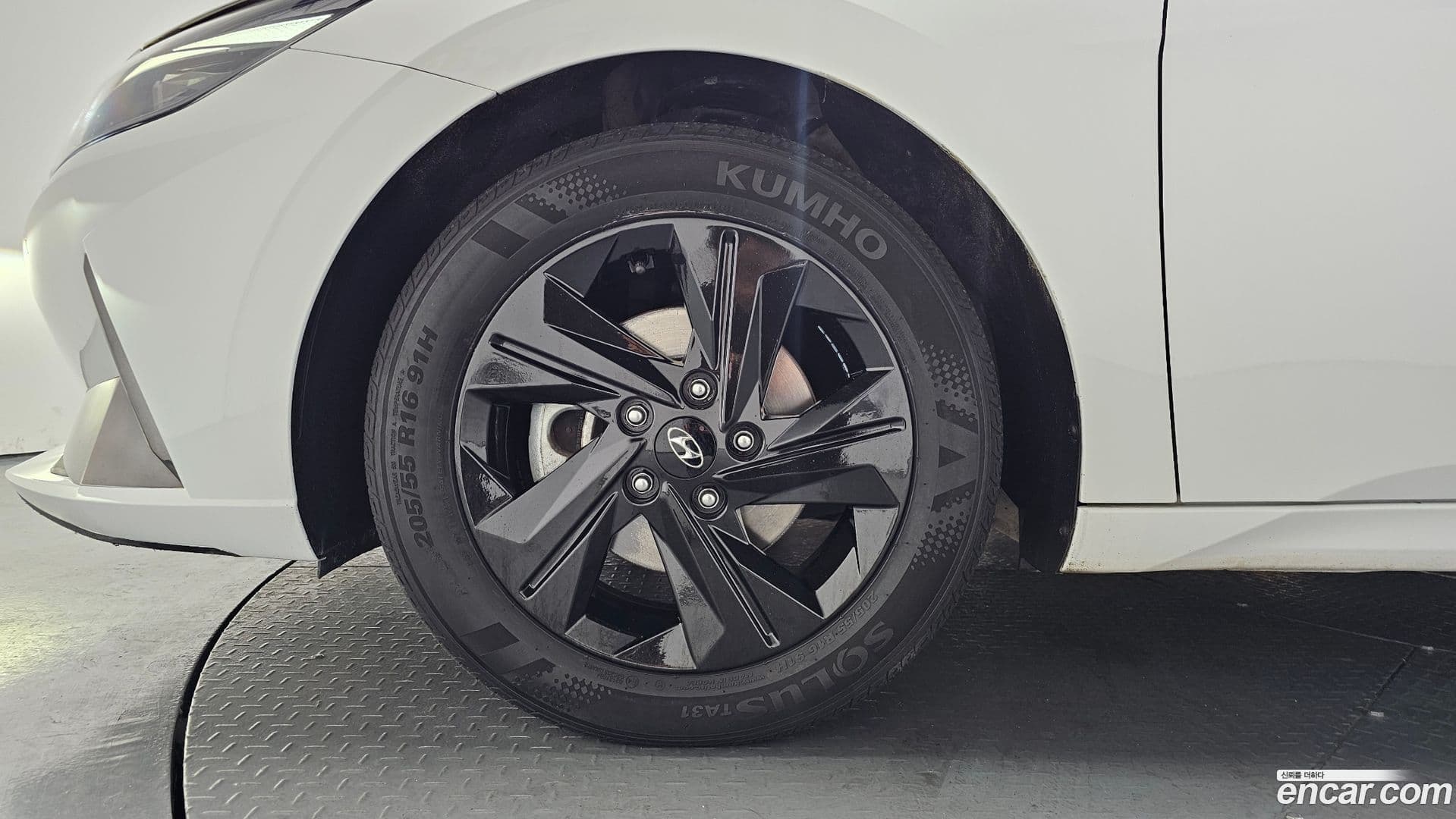 Main__Slider__Photo:AVANTE Hyundai 2022.3-4