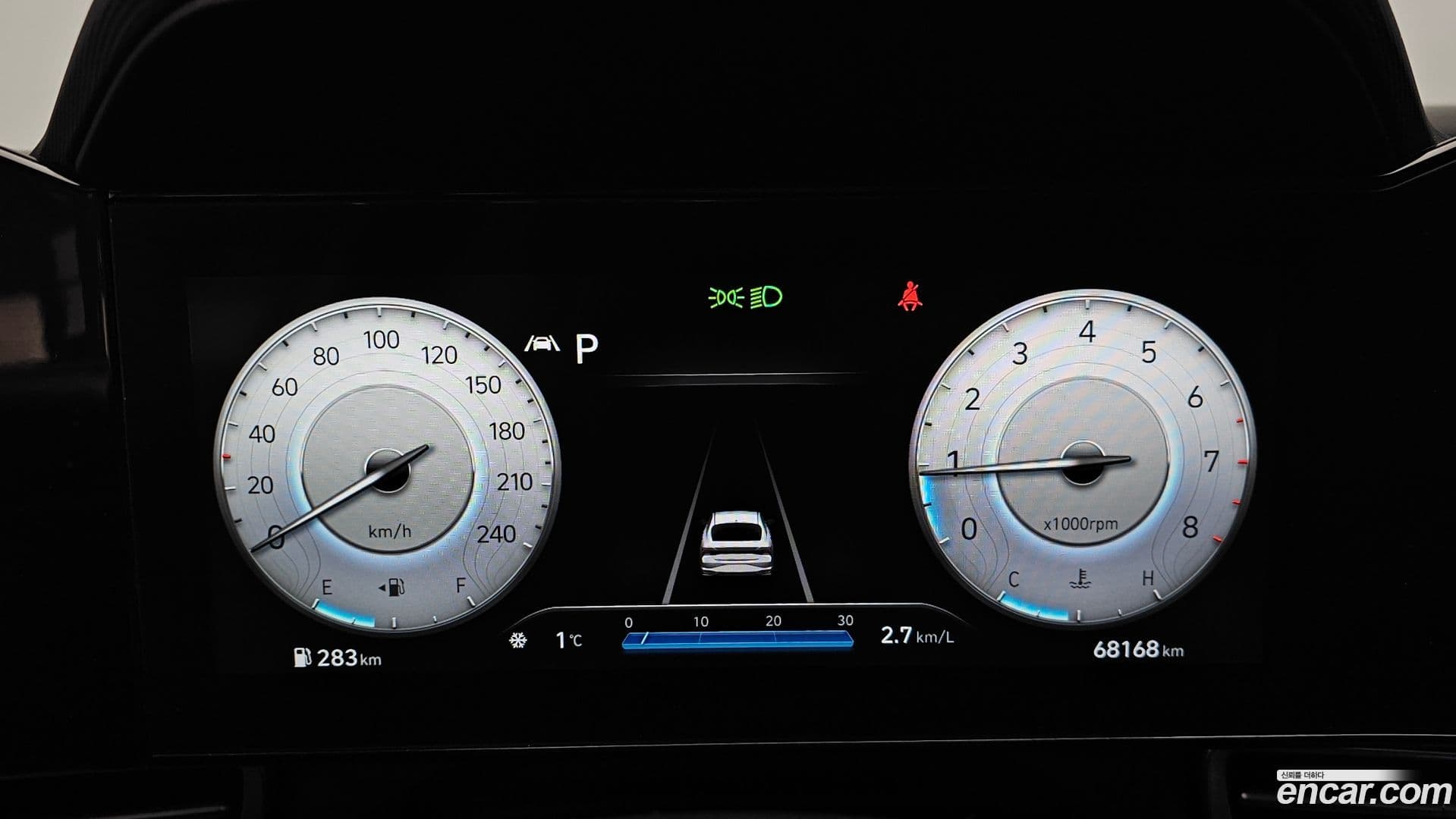 Main__Slider__Photo:AVANTE Hyundai 2022.3-7