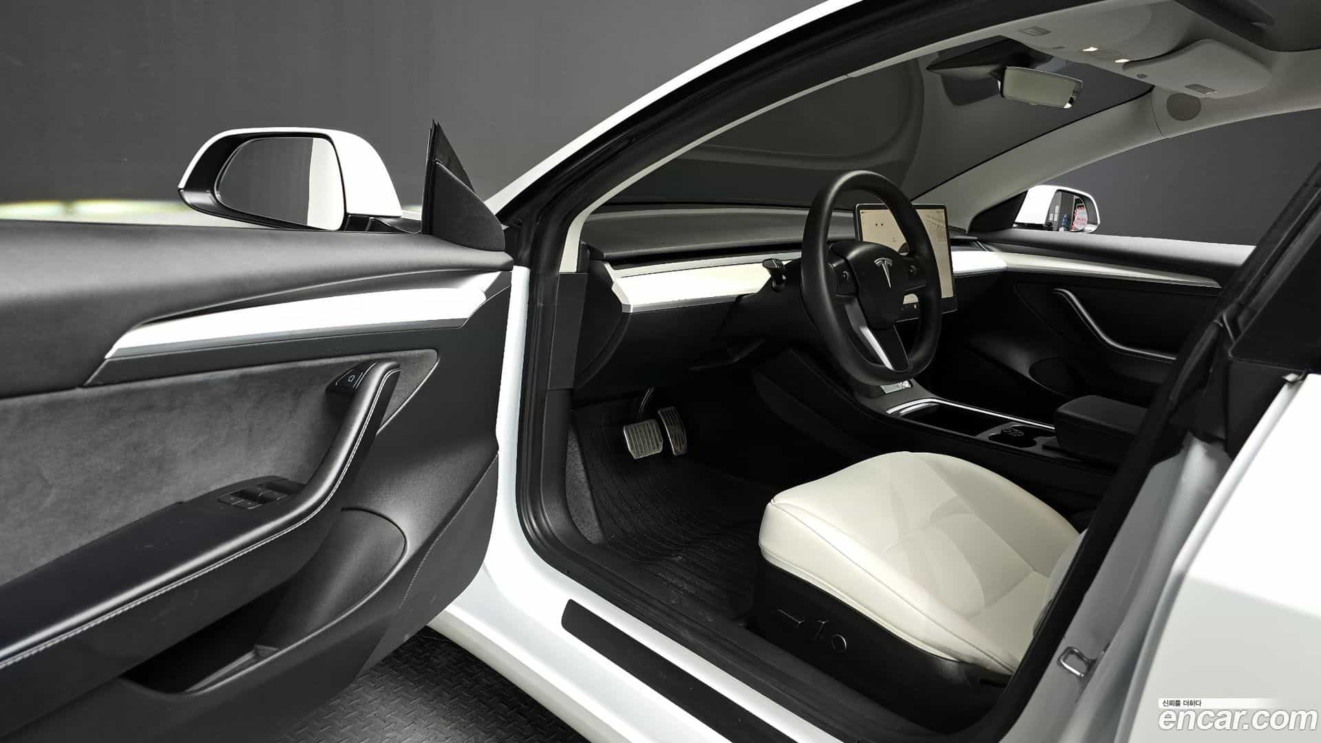 Model 3 Tesla 2022.7-OPTION-015