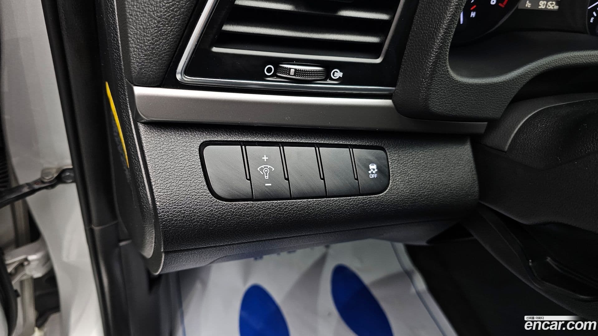 Main__Slider__Photo:AVANTE Hyundai 2016.8-14