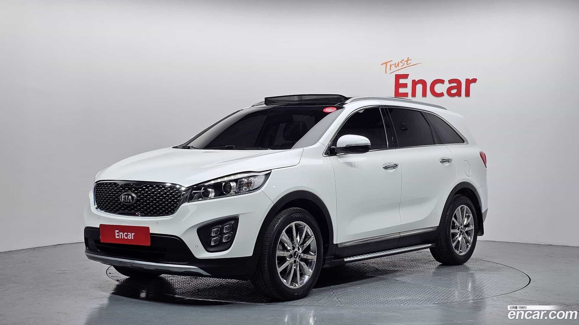 Sorento Kia 2015.9-OUTER-001