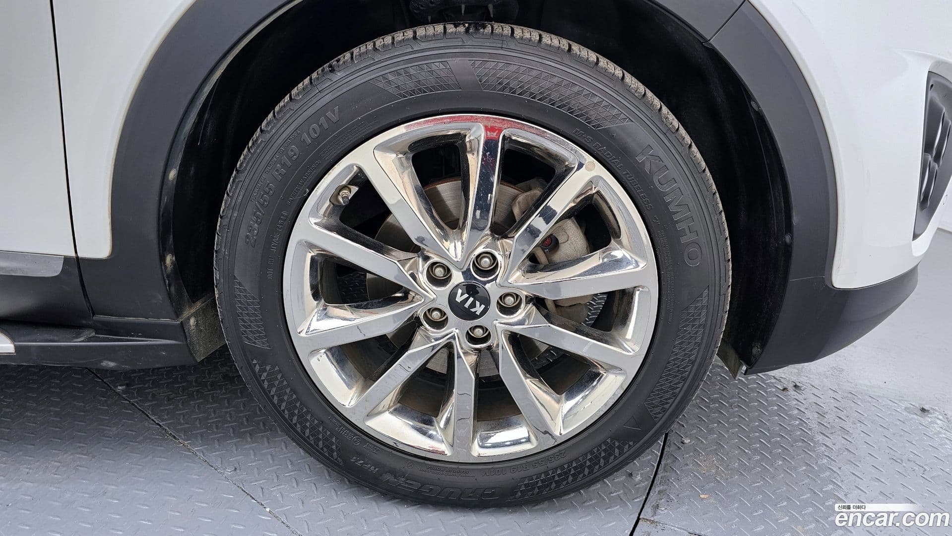 Main__Slider__Photo:Sorento Kia 2015.9-4