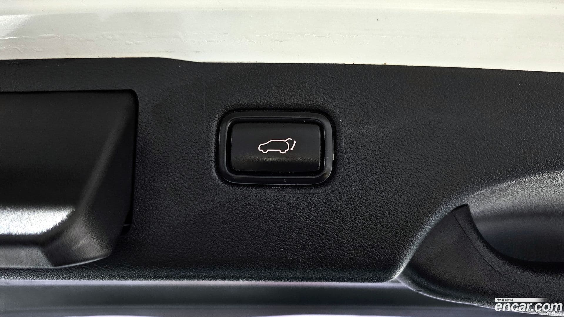 Main__Slider__Photo:Sorento Kia 2015.9-17