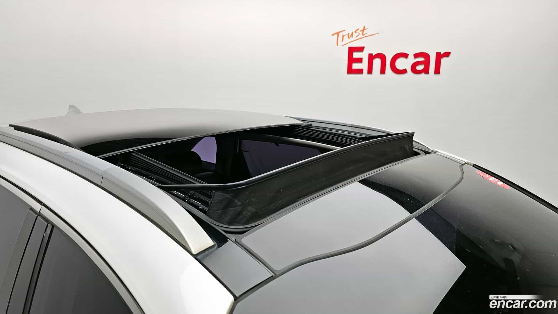 Sorento Kia 2015.9-OPTION-024