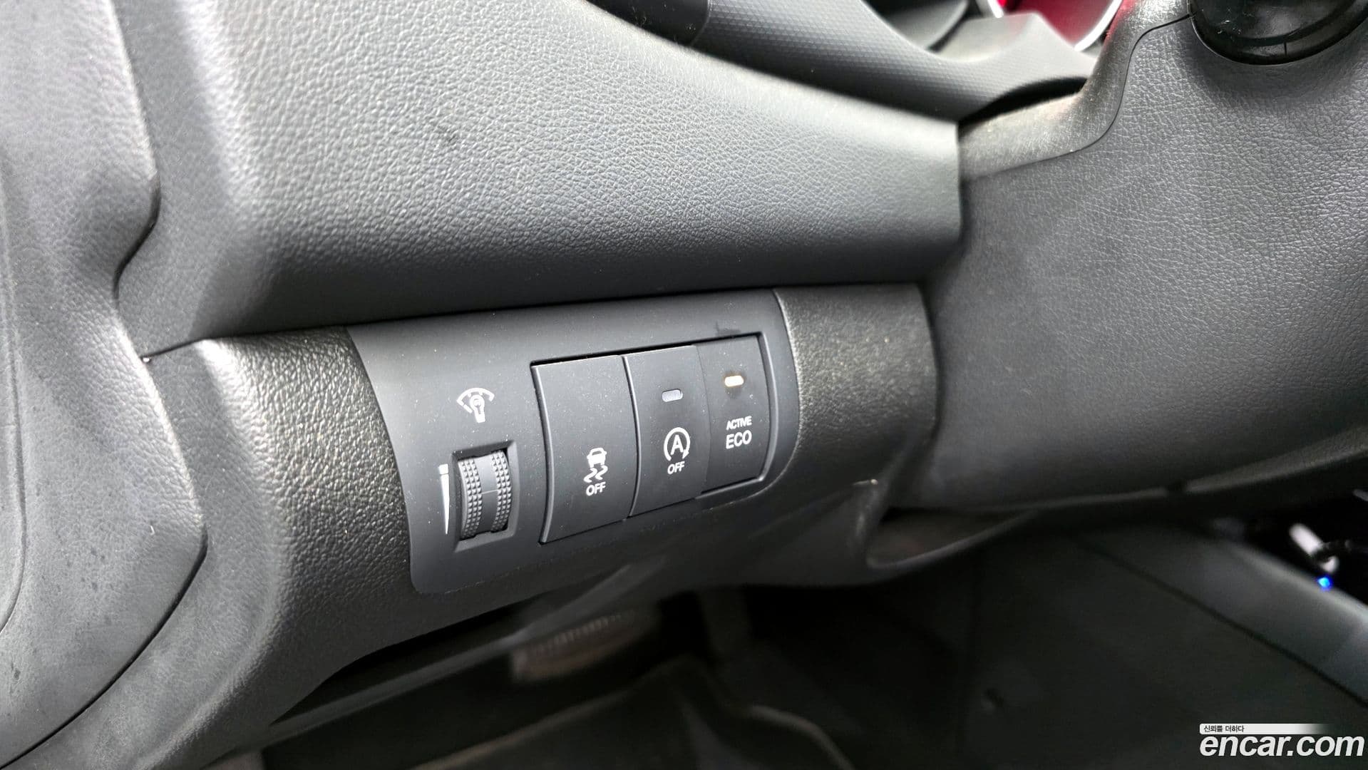 Main__Slider__Photo:Porte Kia 2011.3-14