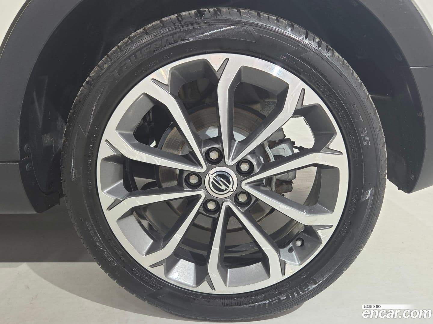 Main__Slider__Photo:TIBOLI KG_Mobility_Ssangyong 2017.1-18