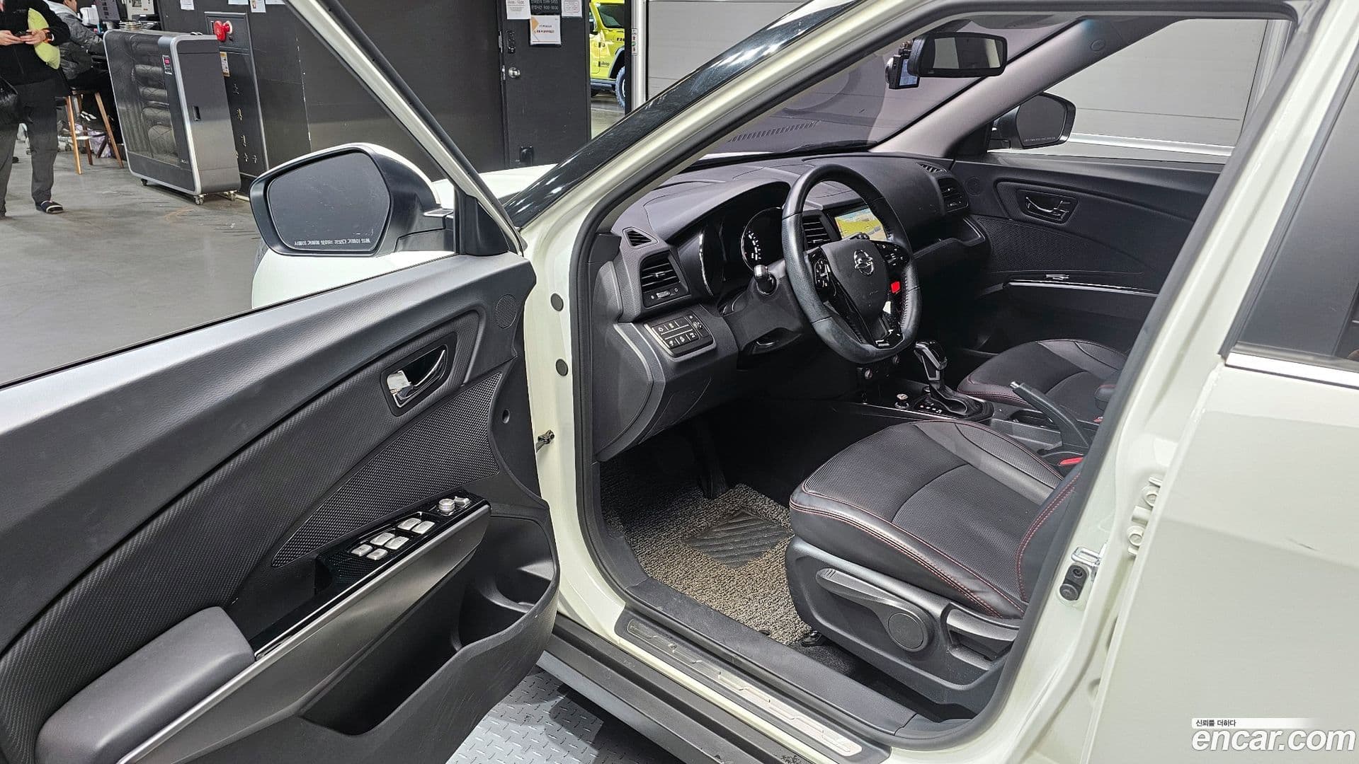 Main__Slider__Photo:TIBOLI KG_Mobility_Ssangyong 2019.1-9