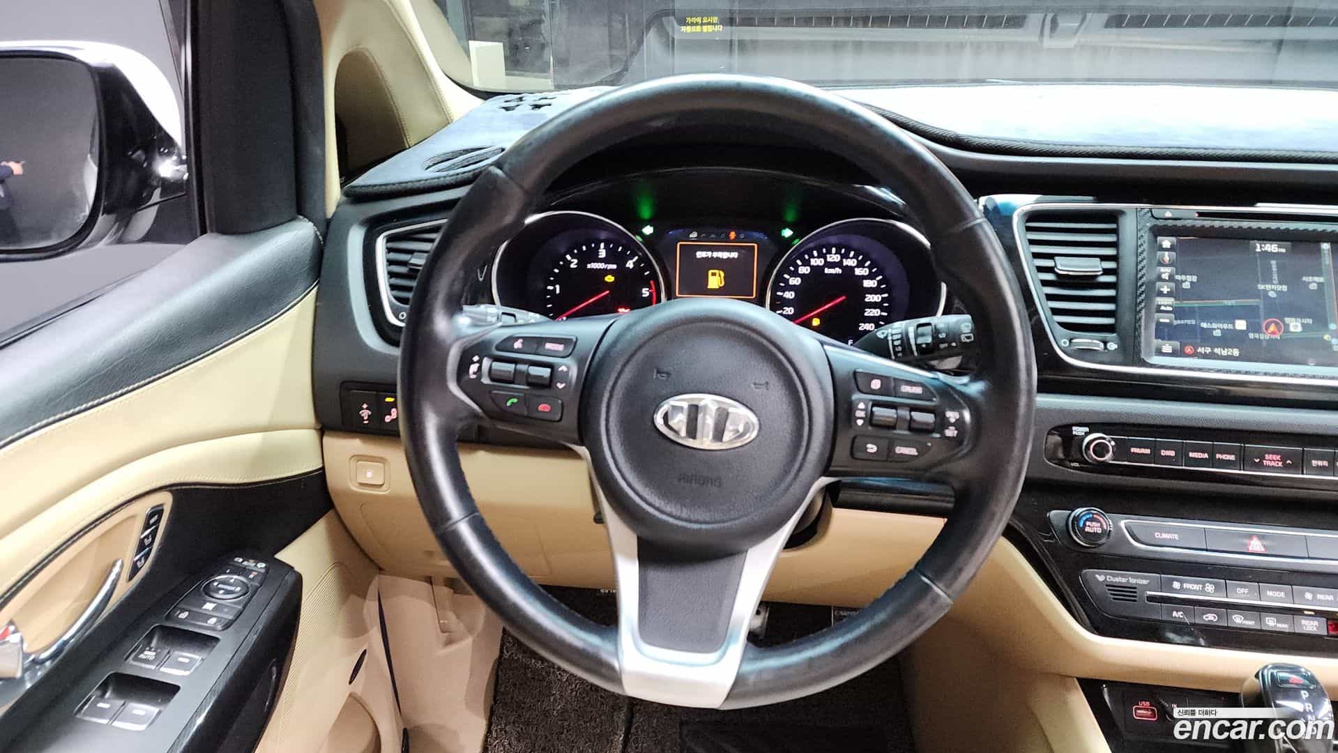 Canival Kia 2016.1-OPTION-017