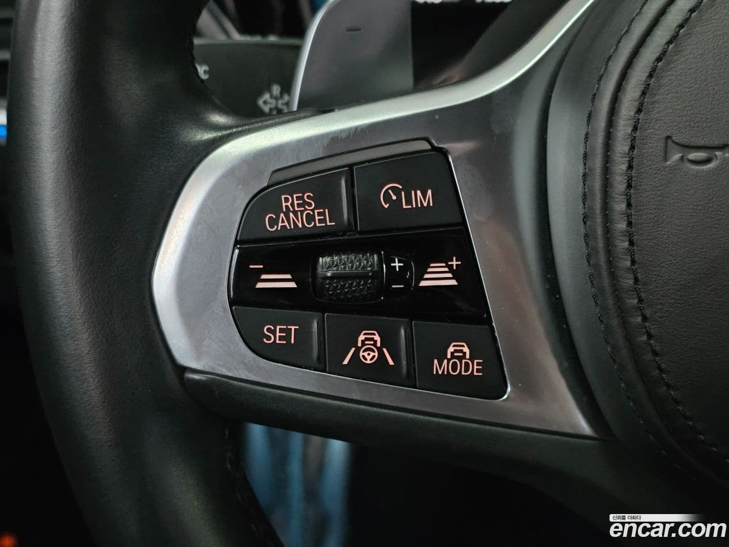 Main__Slider__Photo:3-Series BMW 2020.6-15