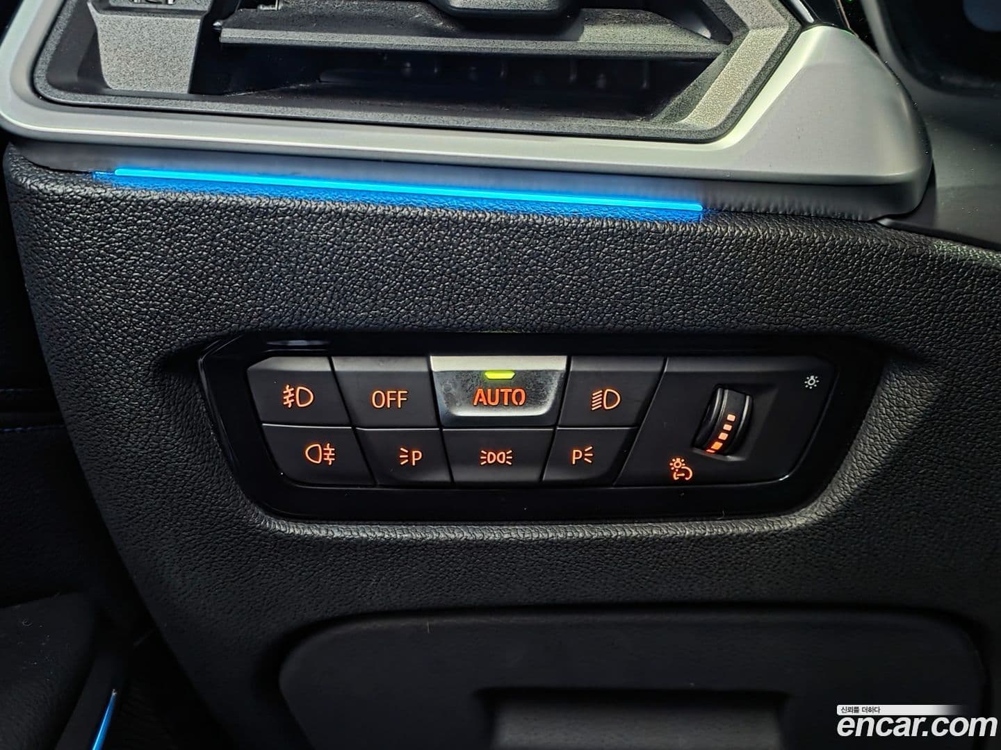 Main__Slider__Photo:3-Series BMW 2020.6-17