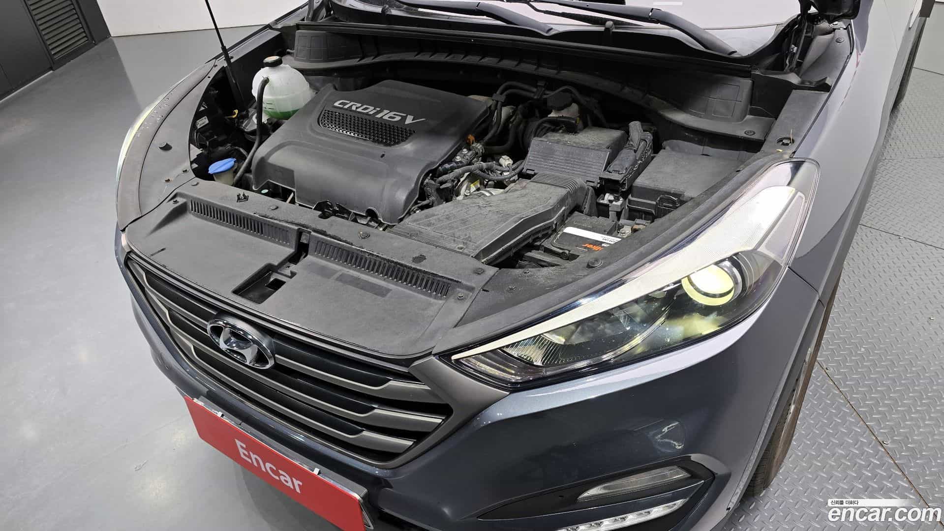 Tucson Hyundai 2015.10-INNER-006