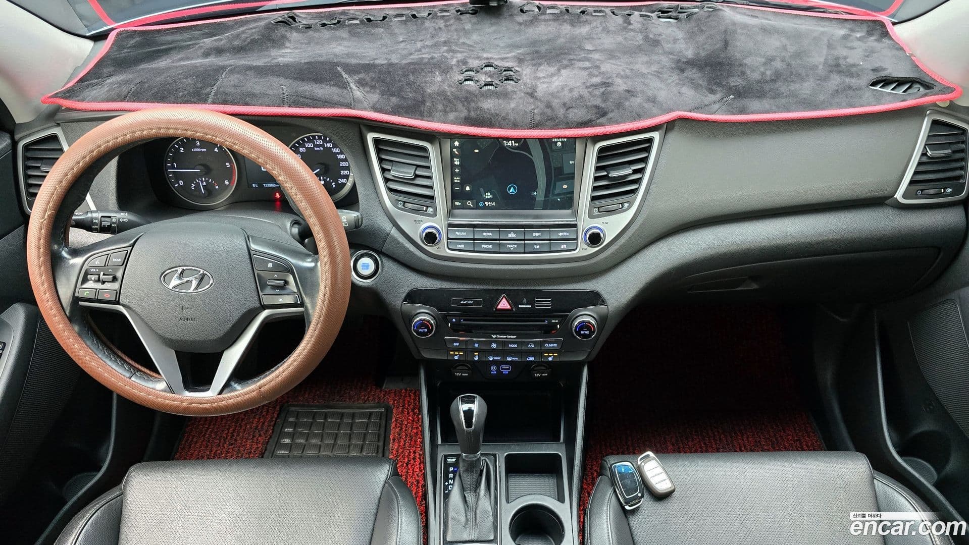 Main__Slider__Photo:Tucson Hyundai 2015.10-6