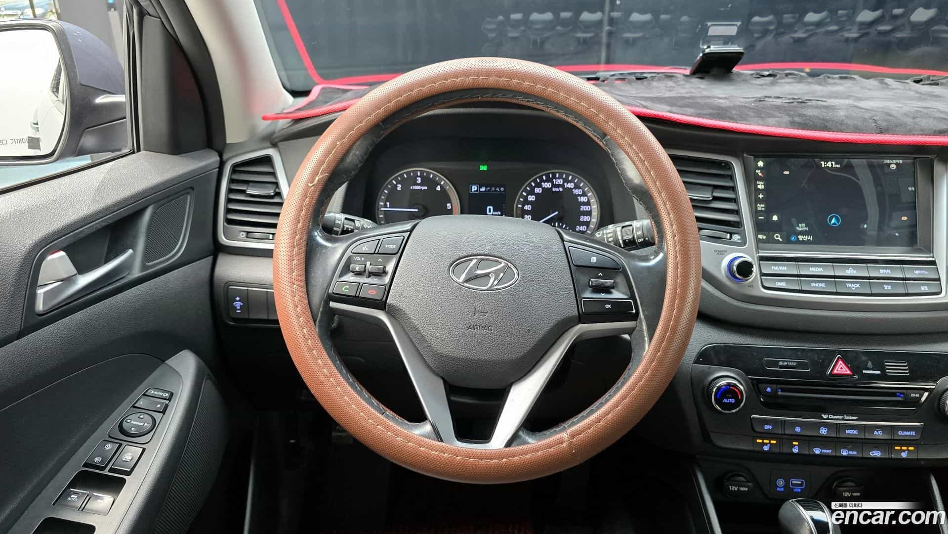Tucson Hyundai 2015.10-OPTION-017