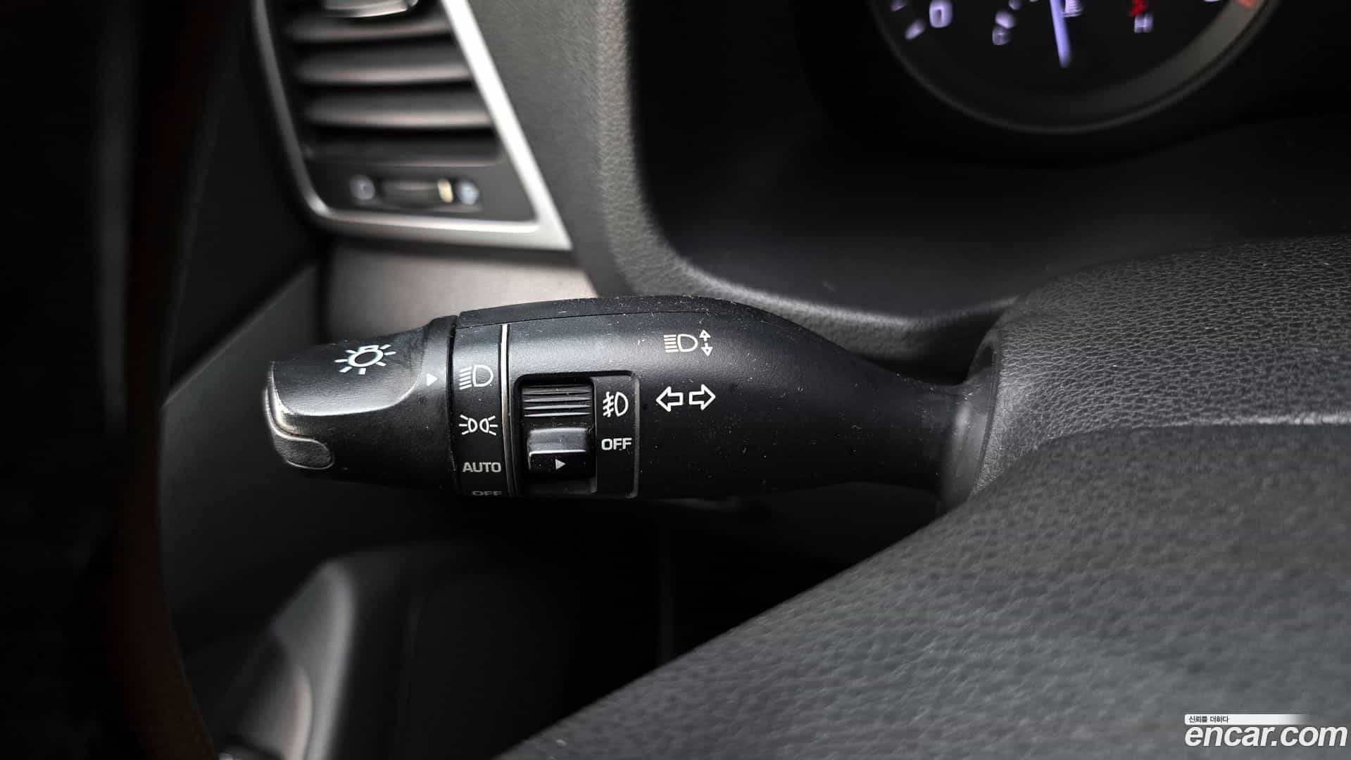 Tucson Hyundai 2015.10-OPTION-022