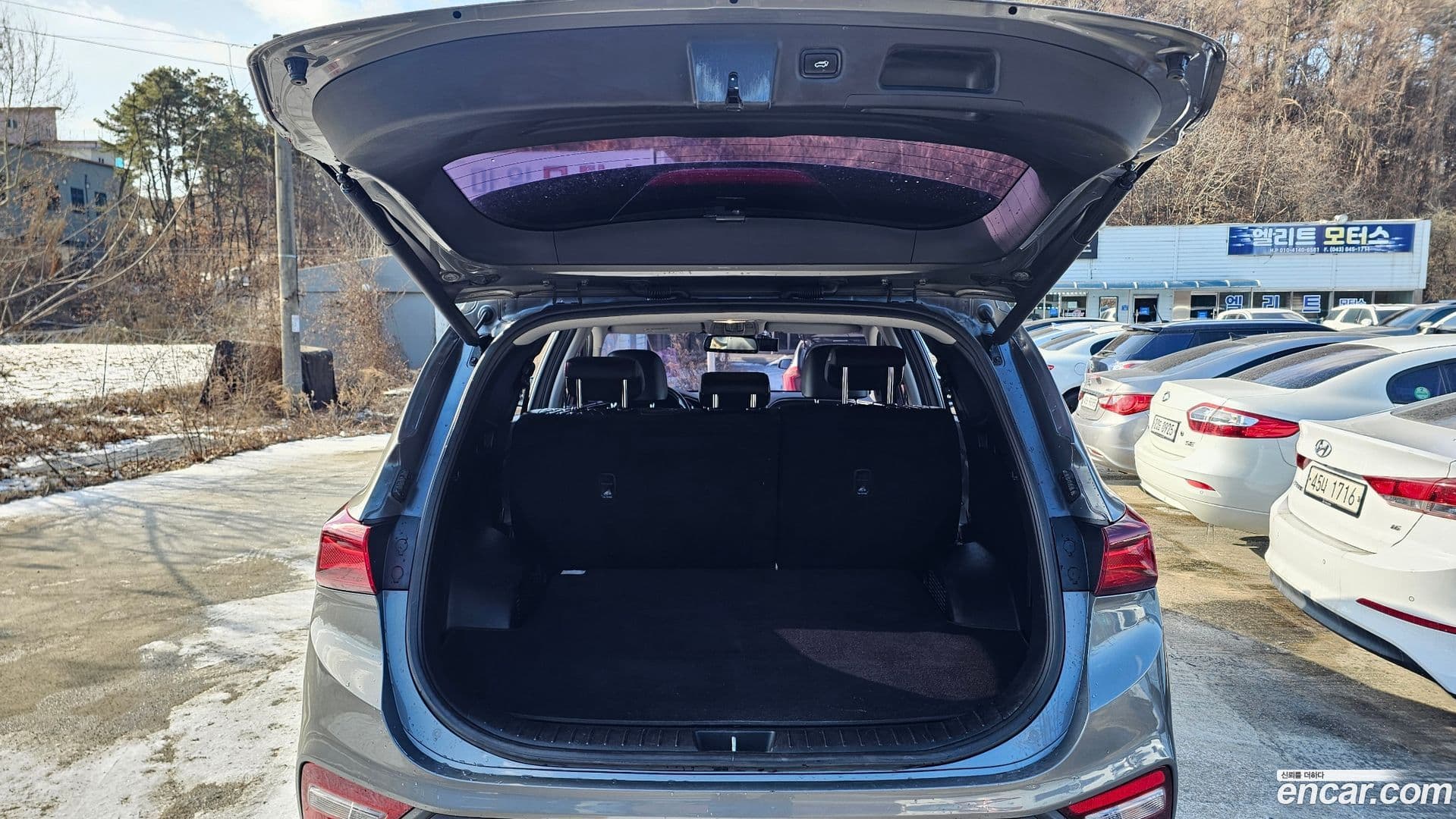 Main__Slider__Photo:Santafe Hyundai 2018.5-19