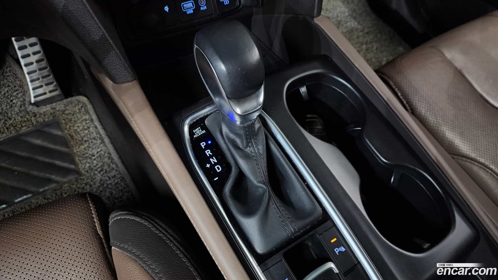 Santafe Hyundai 2018.5-INNER-009