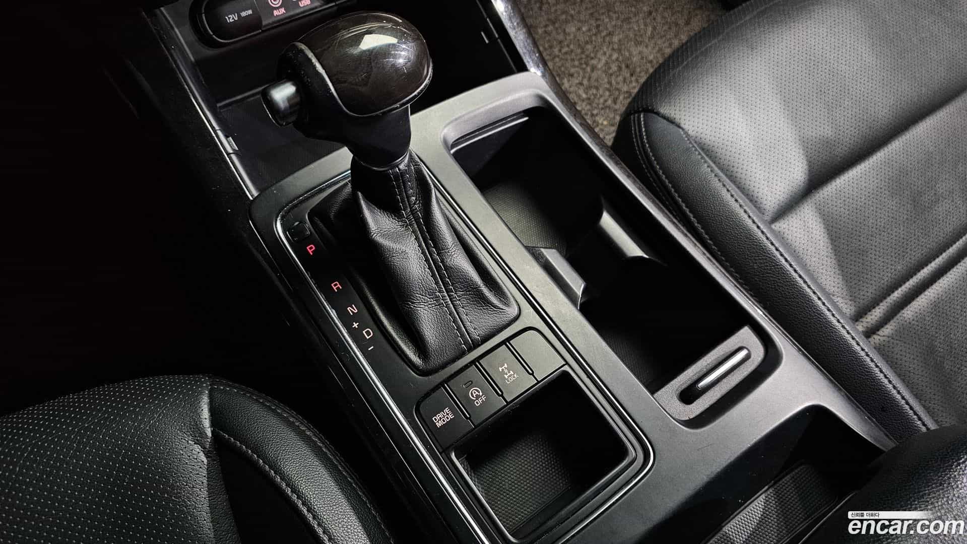 Sorento Kia 2014.8-INNER-009