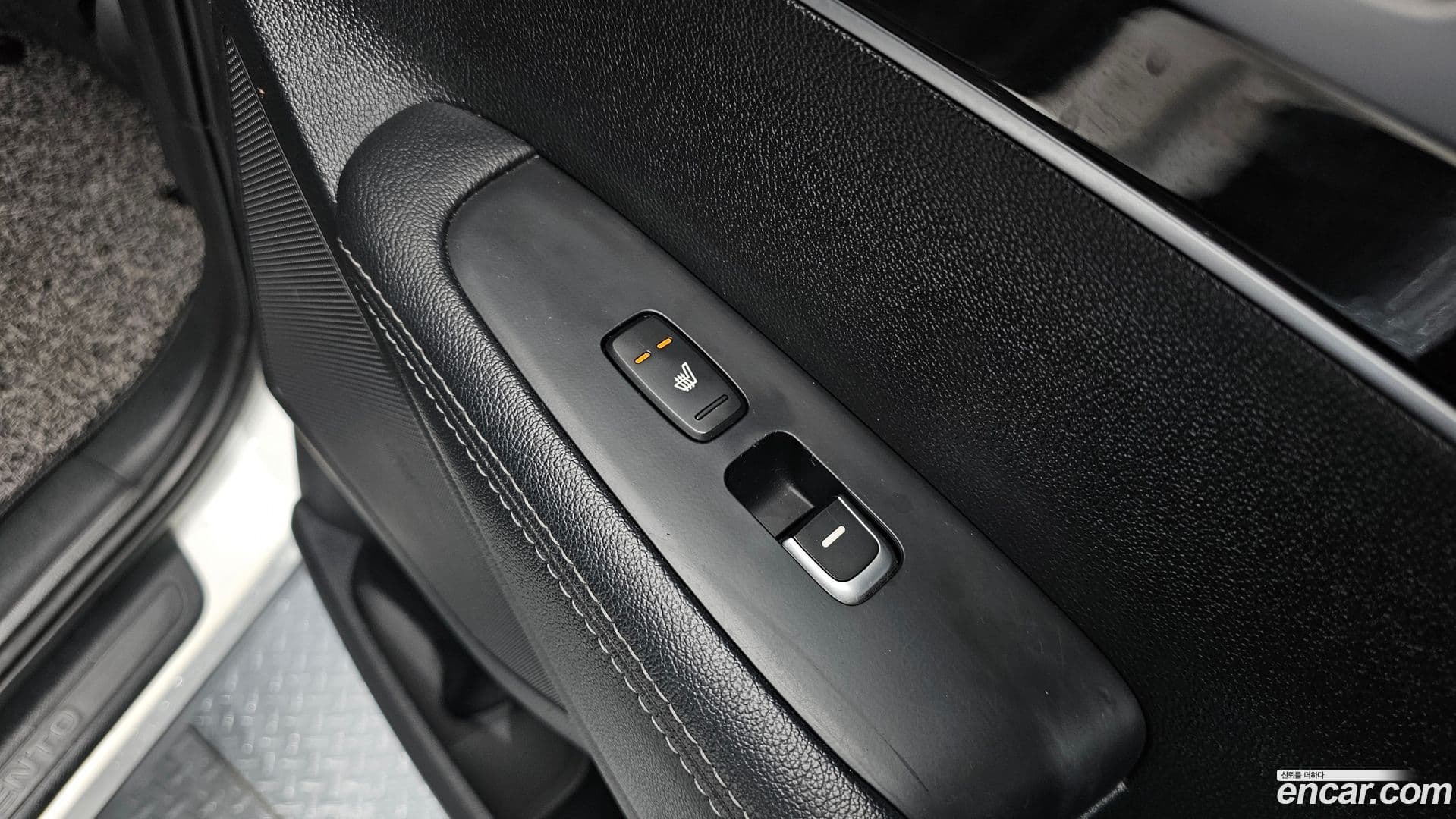 Main__Slider__Photo:Sorento Kia 2014.8-18