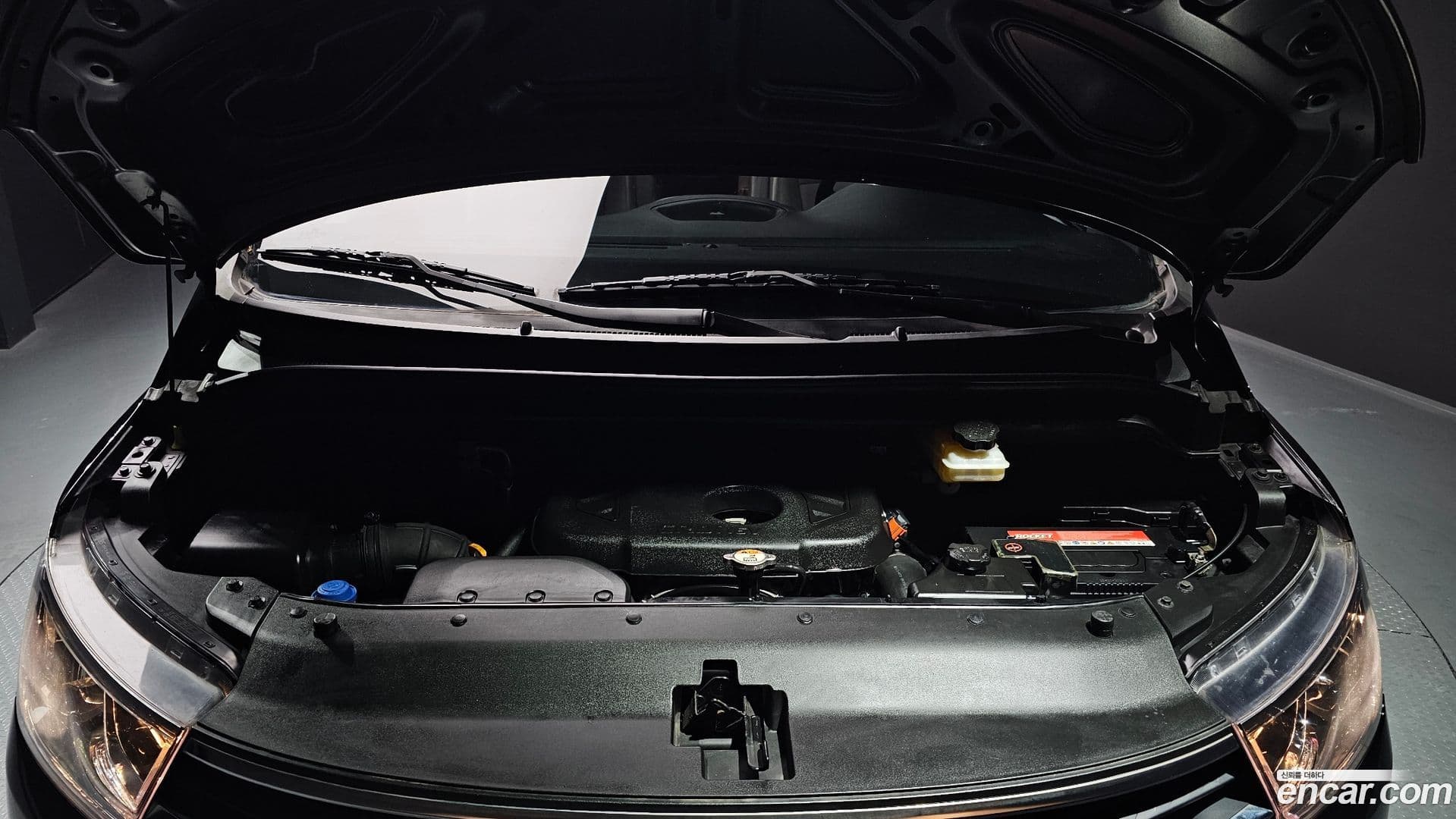 Main__Slider__Photo:Starex Hyundai 2019.3-5