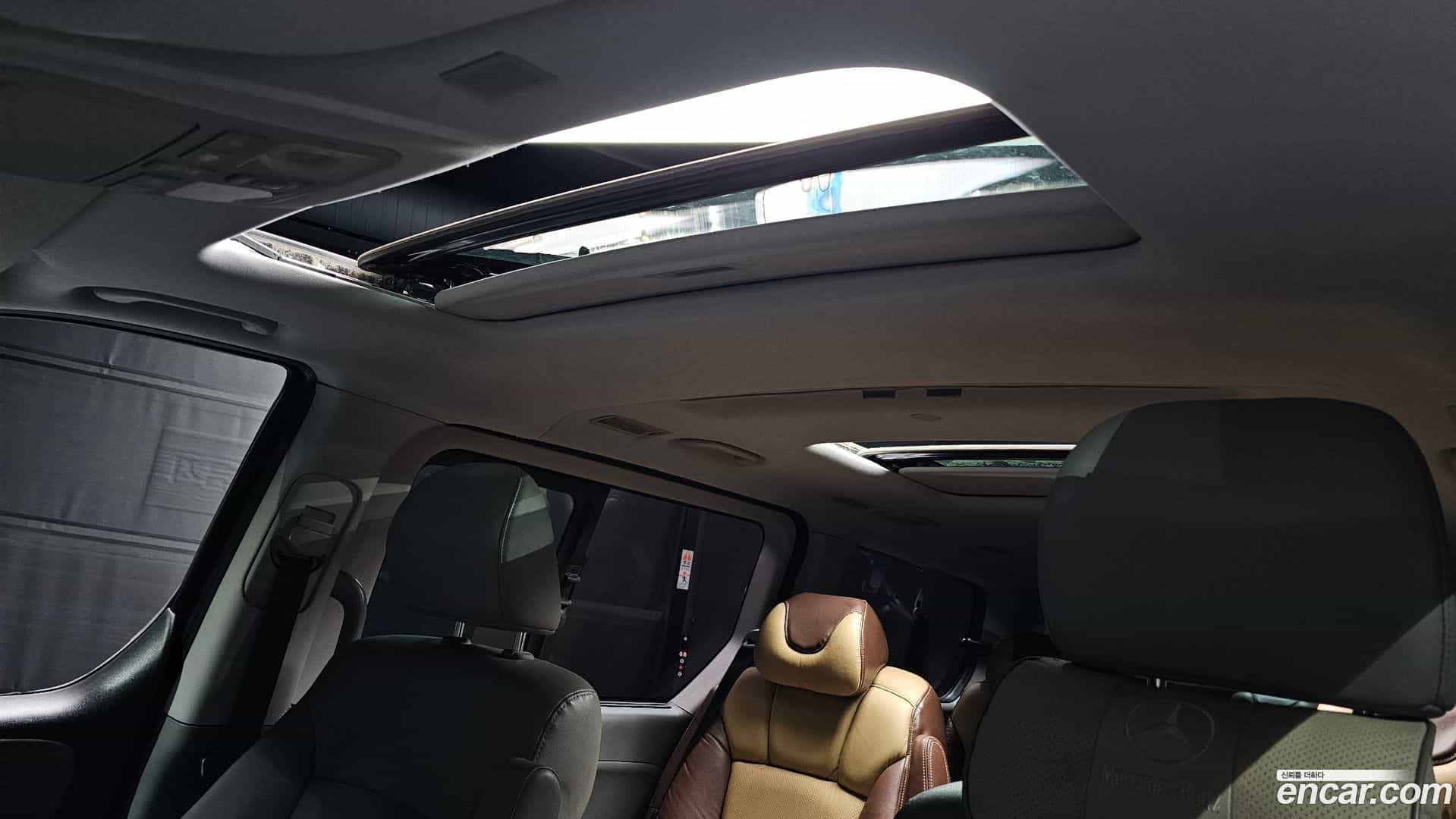 Starex Hyundai 2019.3-OPTION-021