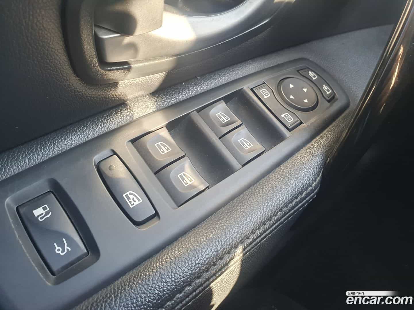 SM7 Renault-KoreaSamsung 2017.4-INNER-007