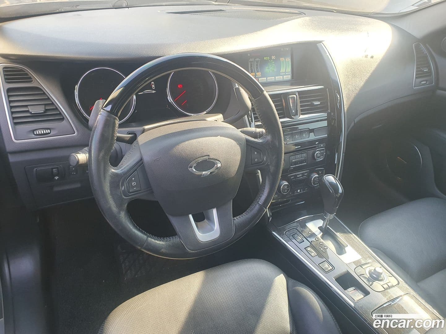 Main__Slider__Photo:SM7 Renault-KoreaSamsung 2017.4-14