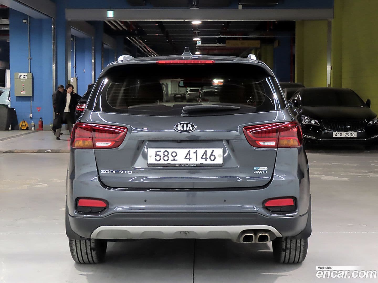 Main__Slider__Photo:Sorento Kia 2018.0-2