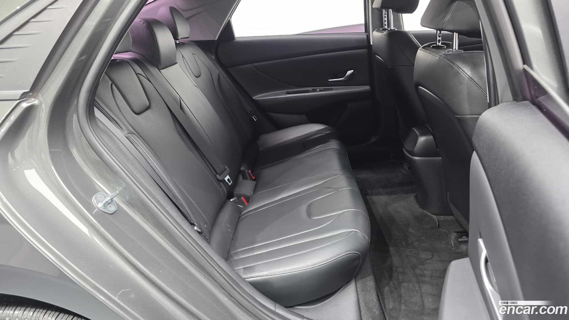 AVANTE Hyundai 2021.3-OPTION-016