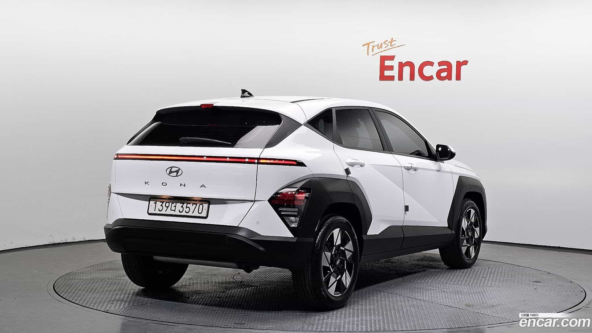 Kona Hyundai 2024.3-OUTER-002