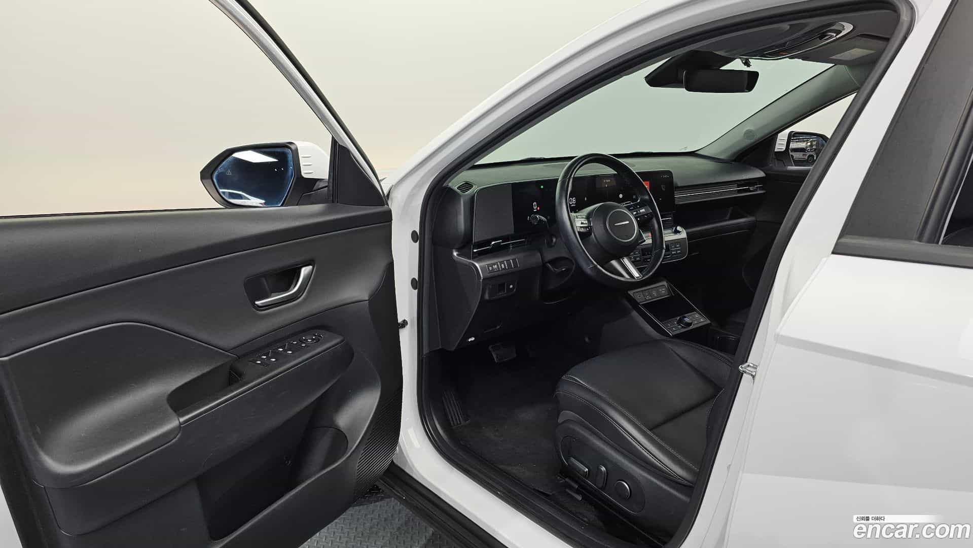 Kona Hyundai 2024.3-INNER-010