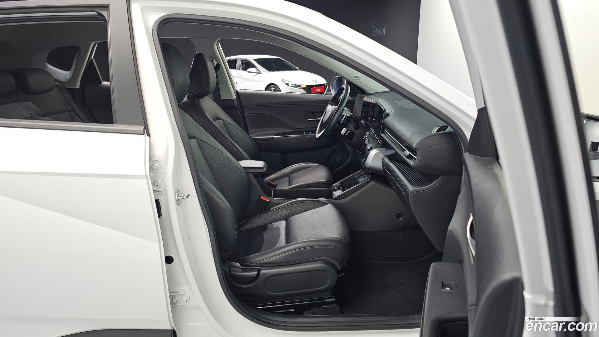 Main__Slider__Photo:Kona Hyundai 2024.3-11