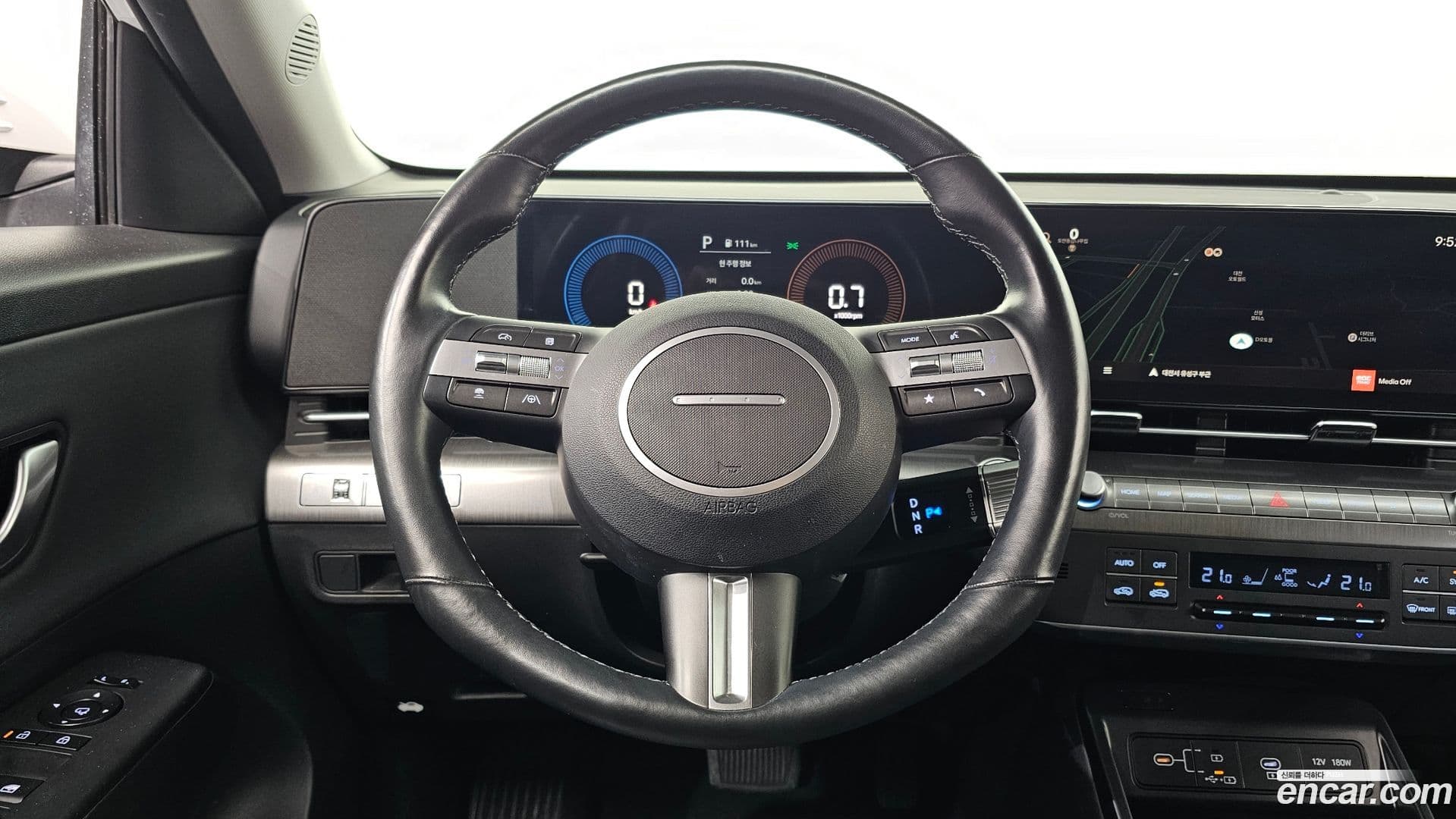 Main__Slider__Photo:Kona Hyundai 2024.3-15