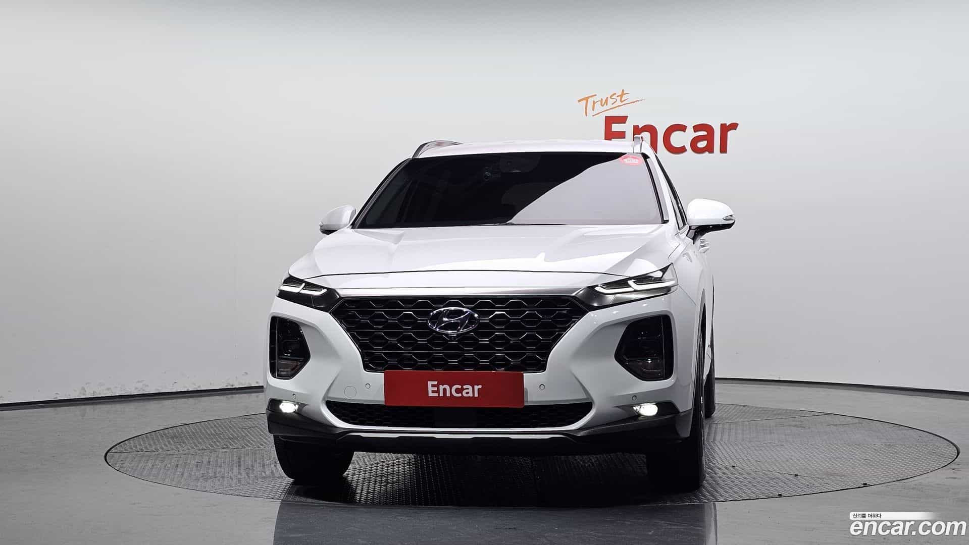 Santafe Hyundai 2018.6-OUTER-003