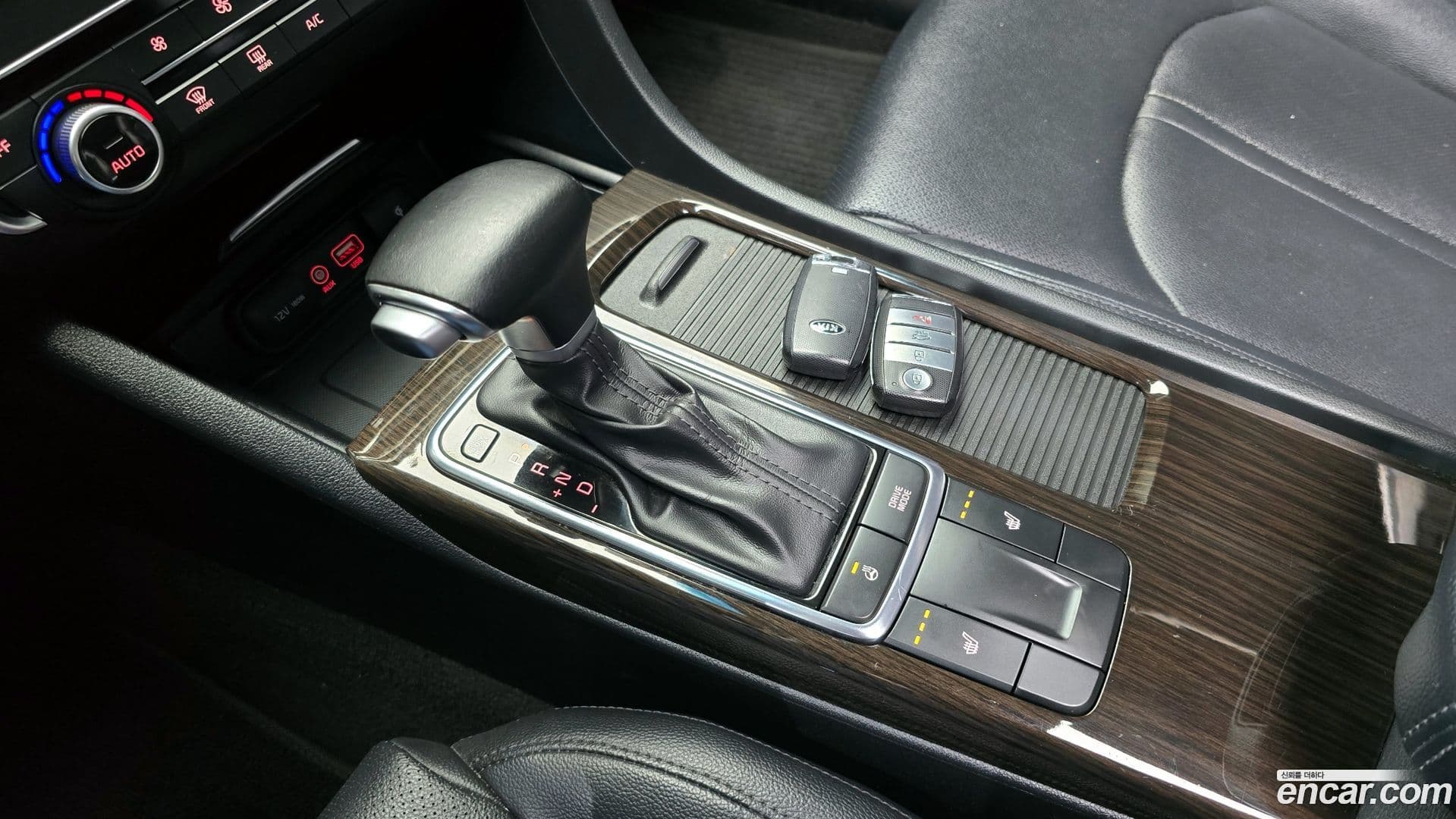 Main__Slider__Photo:K5 Kia 2015.11-8