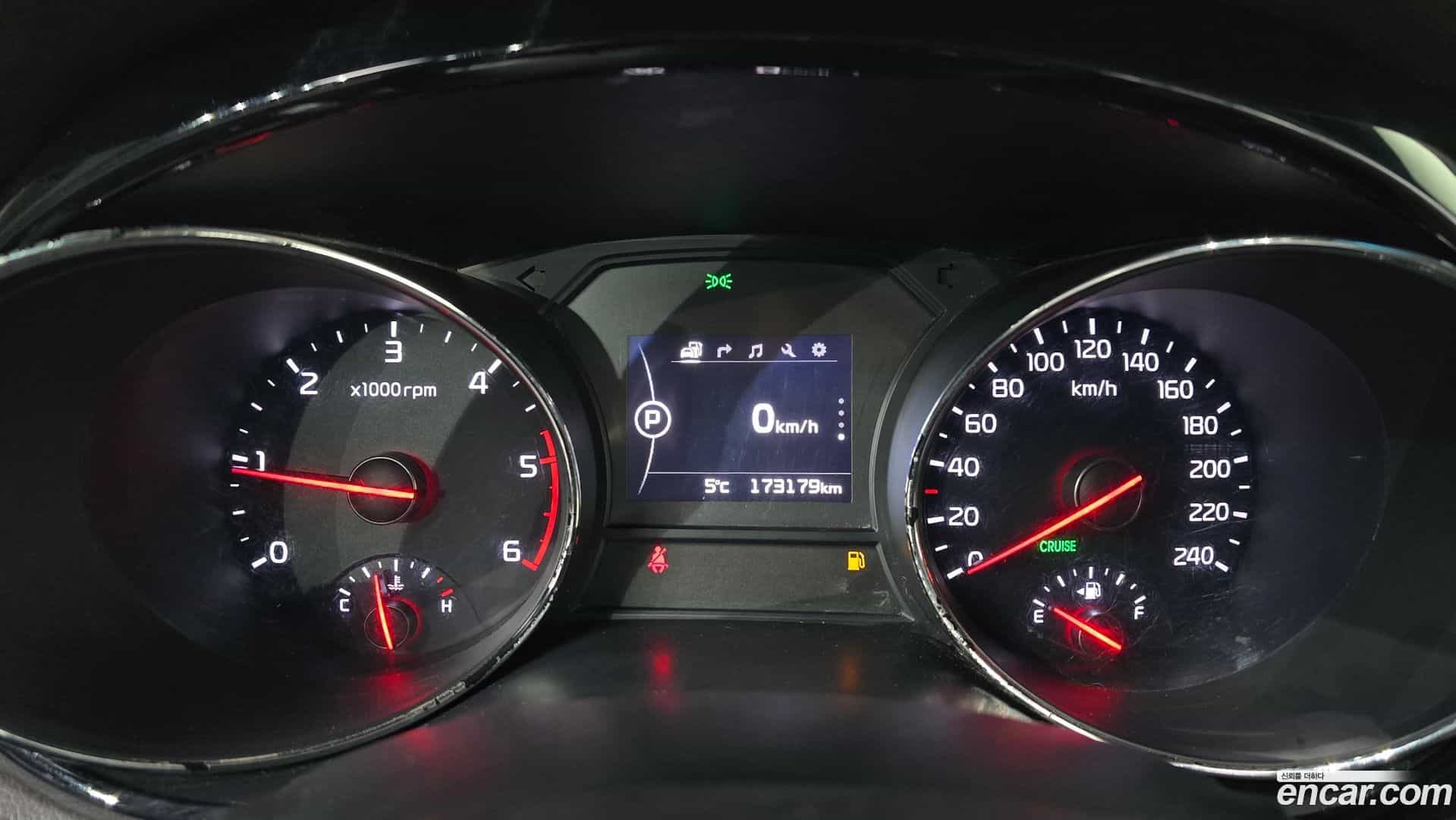 Canival Kia 2018.0-INNER-008