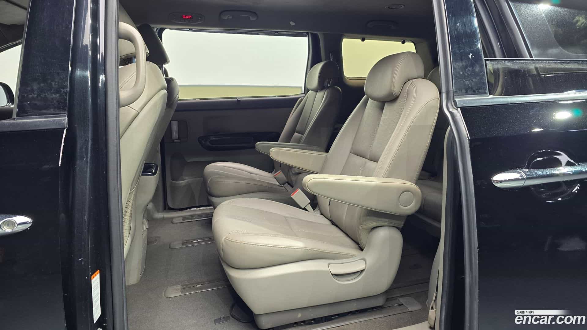 Canival Kia 2018.0-OPTION-016