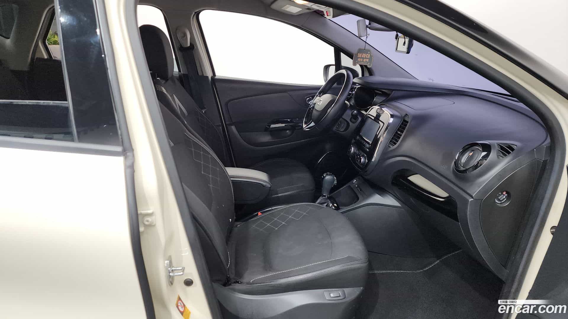 QM3 Renault-KoreaSamsung 2014.11-OPTION-015