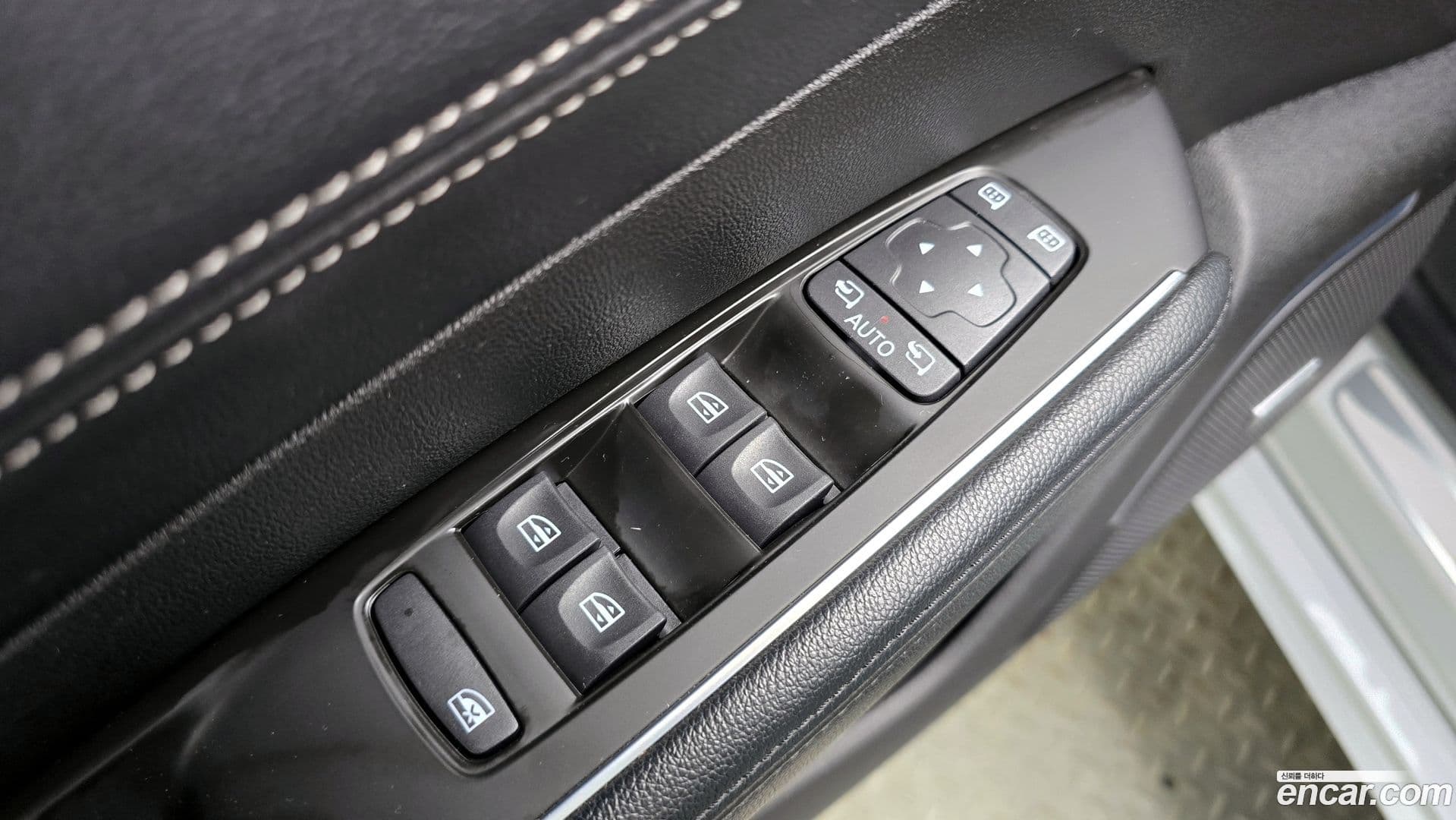 Main__Slider__Photo:SM6 Renault-KoreaSamsung 2016.8-12