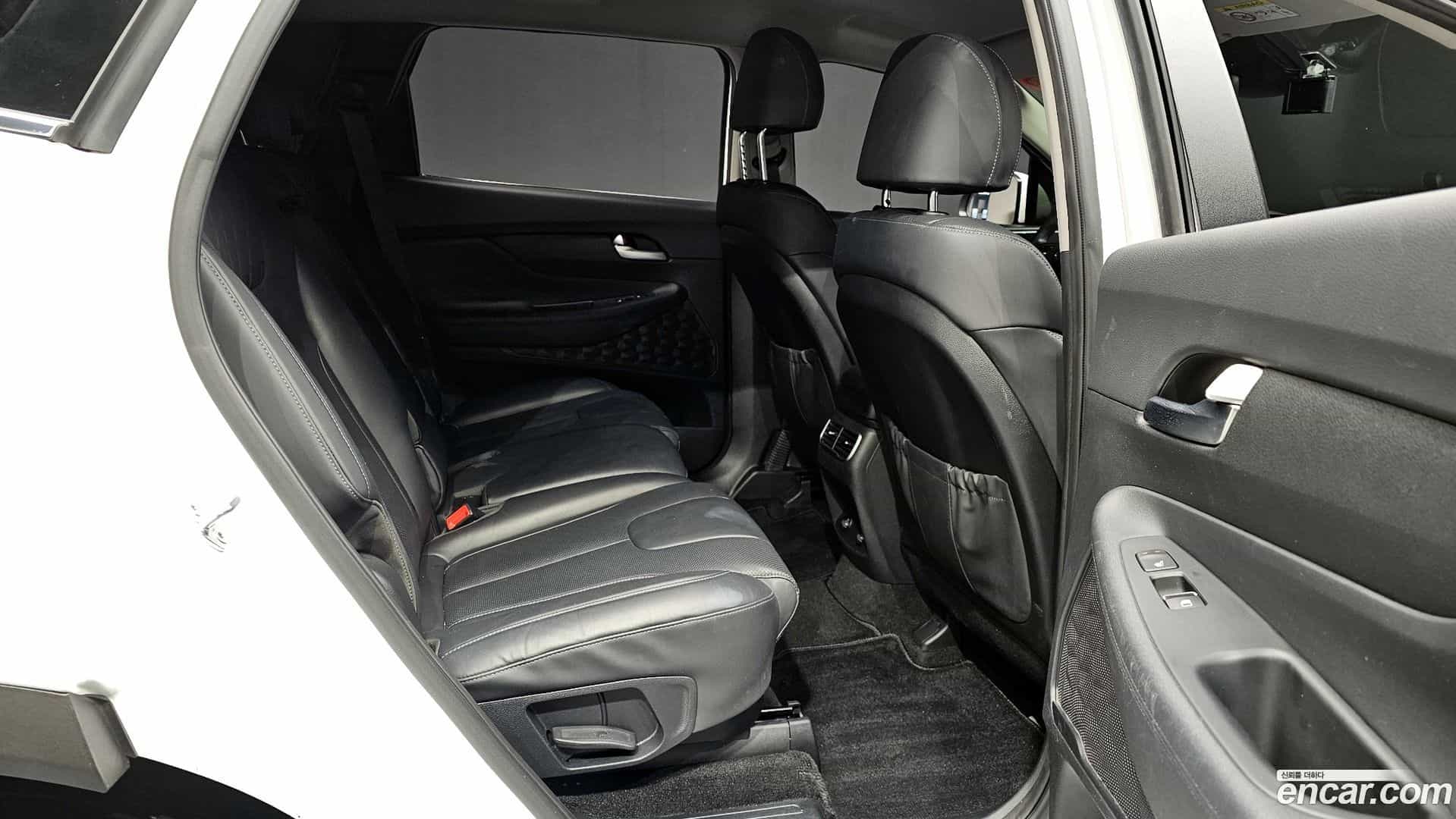 Santafe Hyundai 2021.1-OPTION-015