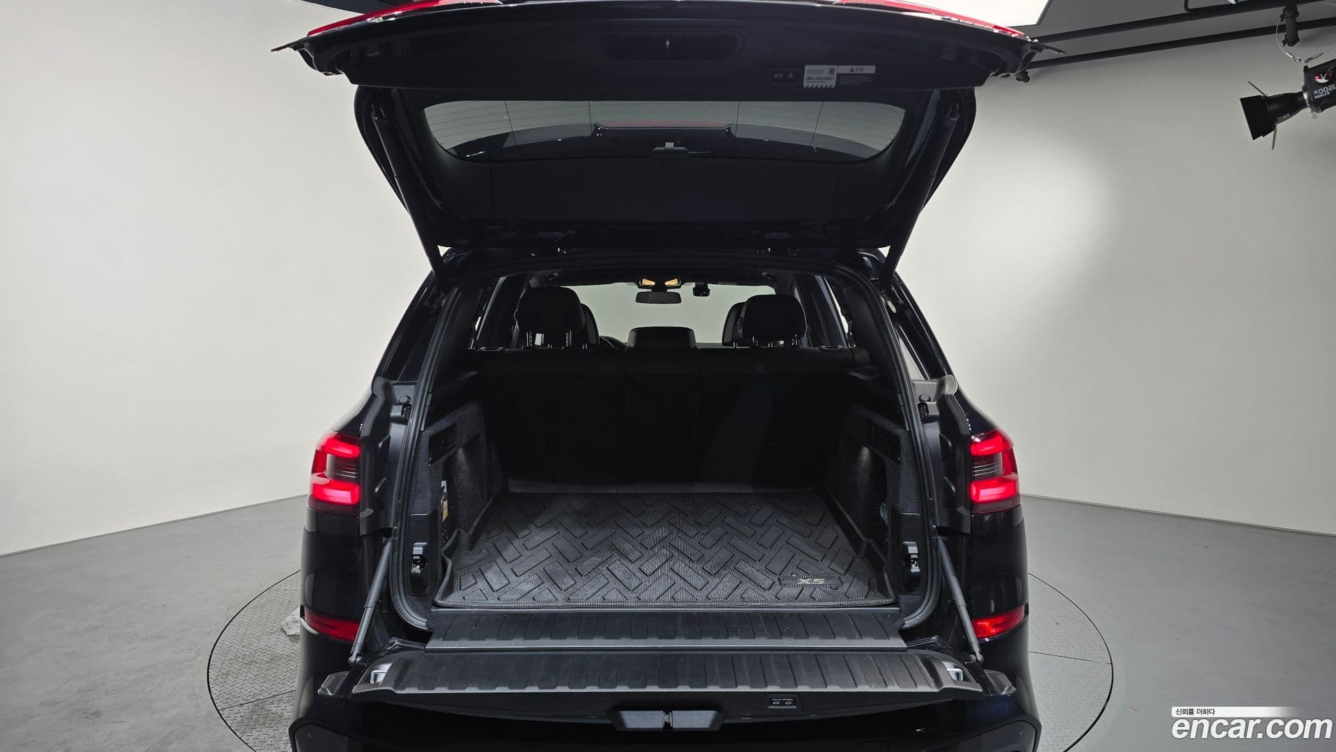 Main__Slider__Photo:X5 BMW 2021.9-19