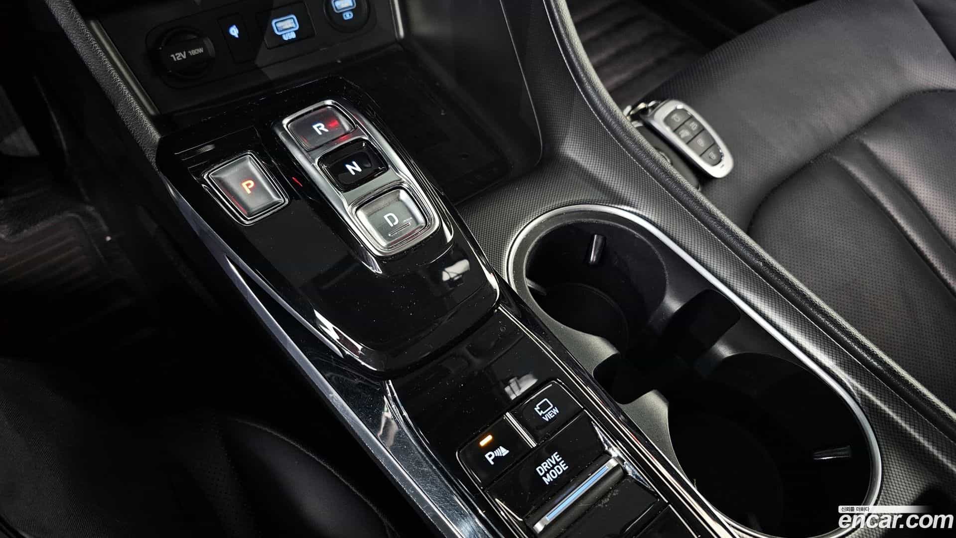 Sonata Hyundai 2019.4-INNER-009