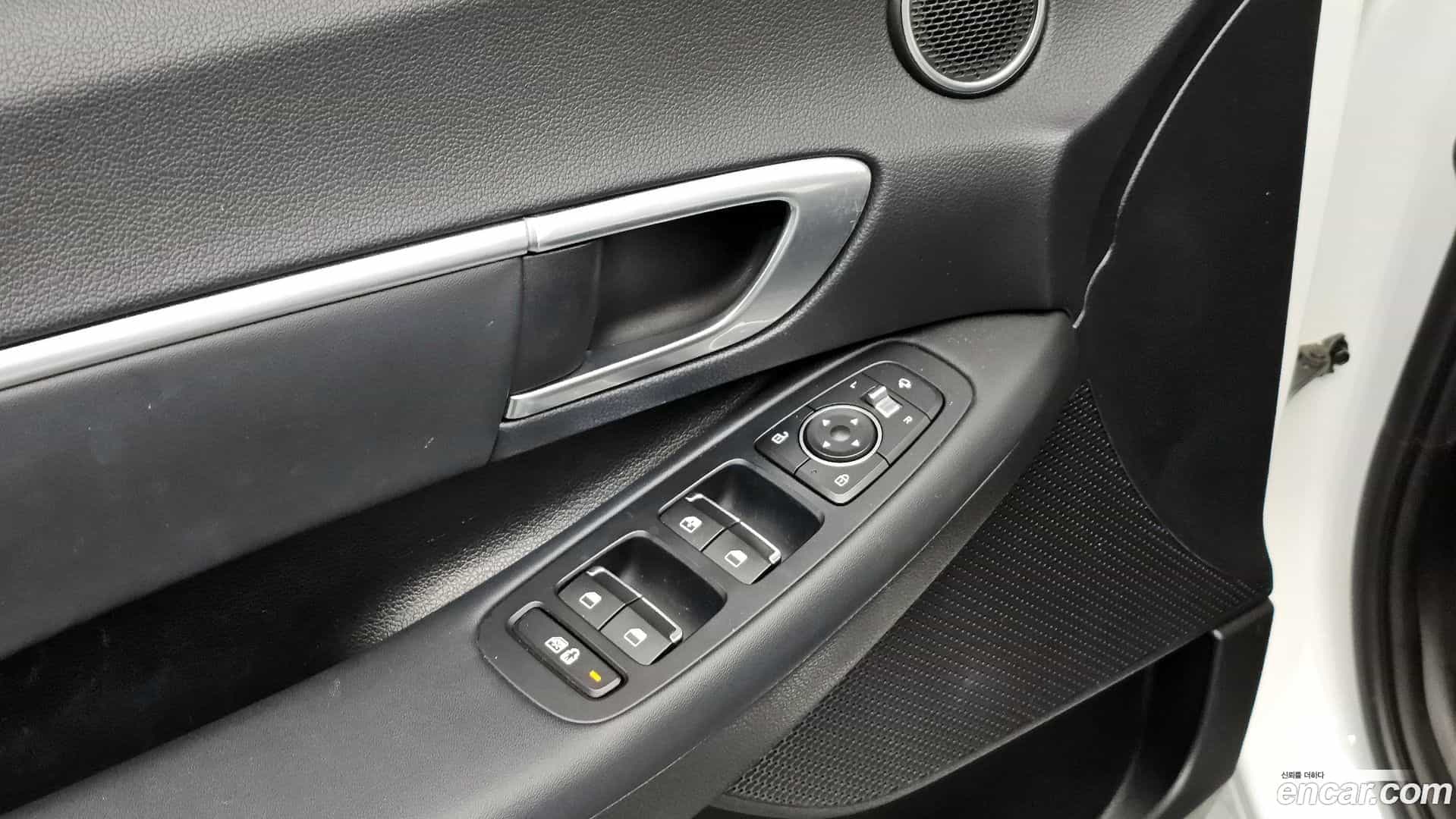 Sonata Hyundai 2019.4-OPTION-018