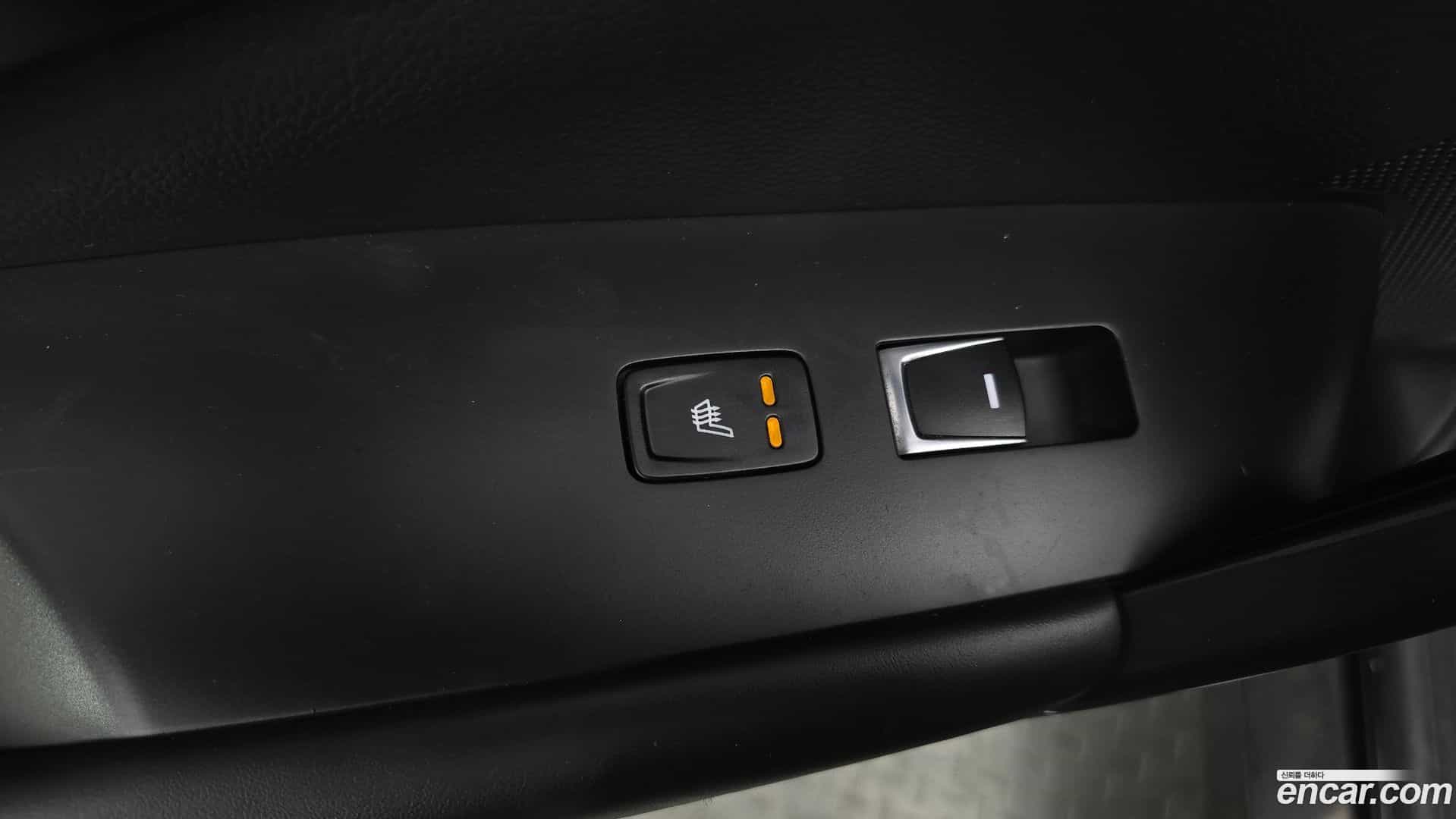 Grandeur Hyundai 2016.7-OPTION-023